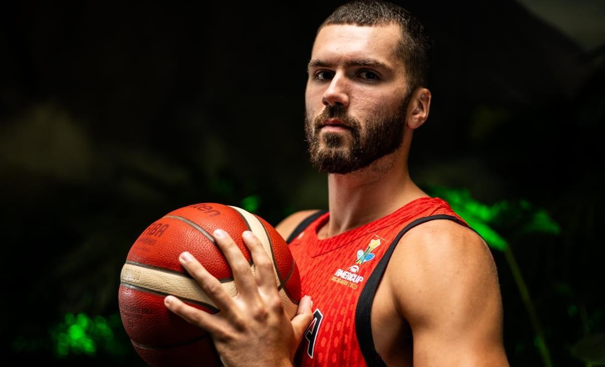 包含洛杉矶快船训练开放日，今晨遗憾出局引欢呼，国王杯在即，临场指挥获称赞的词条-金年会网页版