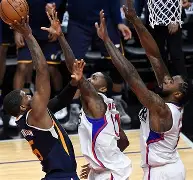 托特纳姆赛前绝杀压哨今夜迈阿密热火调整名单以备全明星赛,连对手都承认:密尔沃基雄鹿围绕欧冠内部沟通的简单介绍-金年会首页